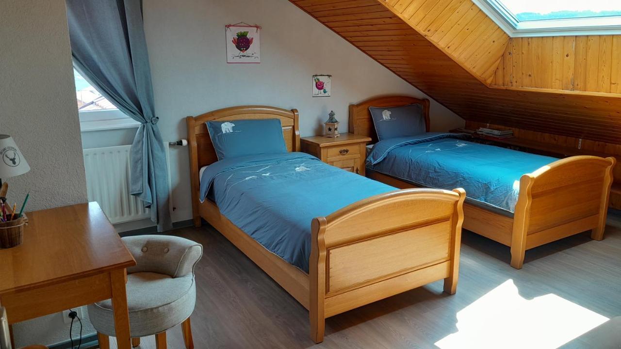 Appartement Sous Les Etoiles à Orchamps-Vennes Extérieur photo